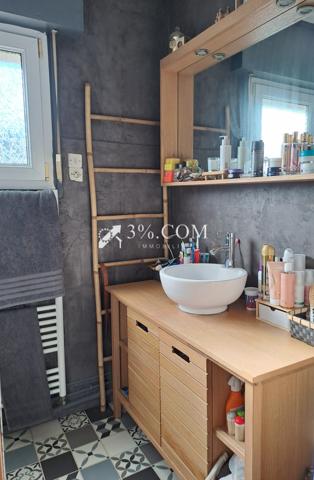 Maison 7 pièce(s) 3 chambre(s) 103 m²