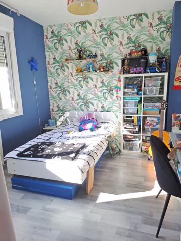 Maison 7 pièce(s) 3 chambre(s) 103 m²