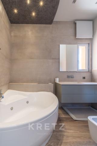 Magnifique maison de maître sur 25 000 m2 de terrain située à Porto Vecchio