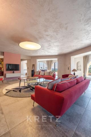 Magnifique maison de maître sur 25 000 m2 de terrain située à Porto Vecchio