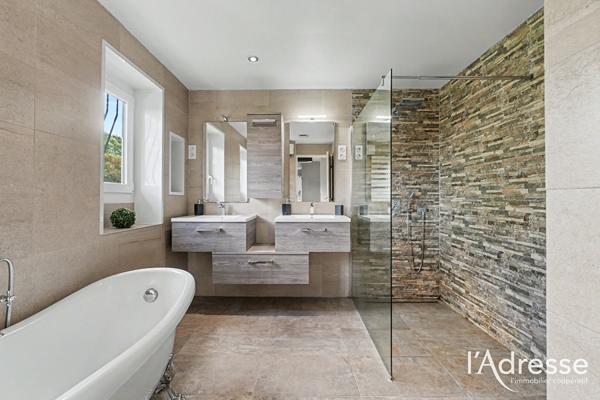 Exclusivité l'Adresse - Maison Toulousaine T5 de 160m² avec Piscine sur un Terrain de 650m²
