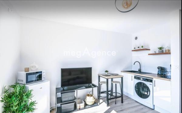 Appartement à SANARY-SUR-MER, 83110 - 1 pièce 20m²