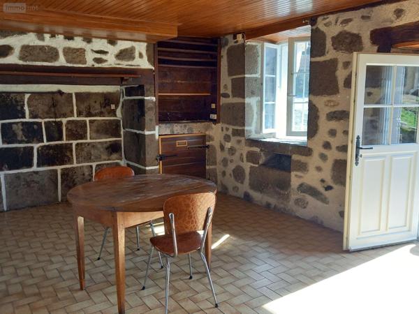 Maison à vendre à Vic-sur-Cère dans le Cantal (15800), ref : MG/2161