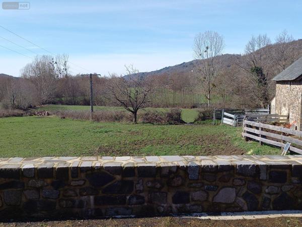 Maison à vendre à Vic-sur-Cère dans le Cantal (15800), ref : MG/2161