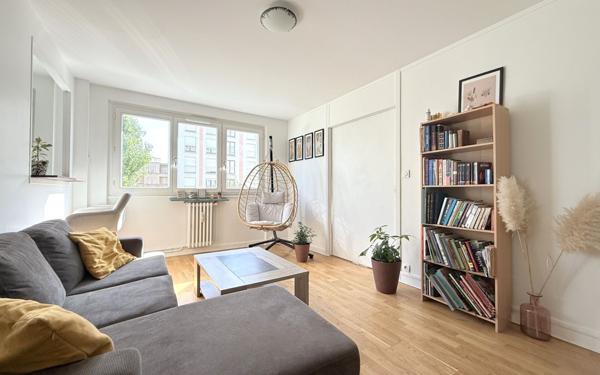 Appartement à vendre    3 pièces • 55,21 m2 Vanves