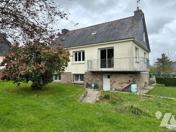 Exclusivité Trente-Cinq Notaires - LOUDEAC Centre - Impasse des Tisserands

Emplacement privi...