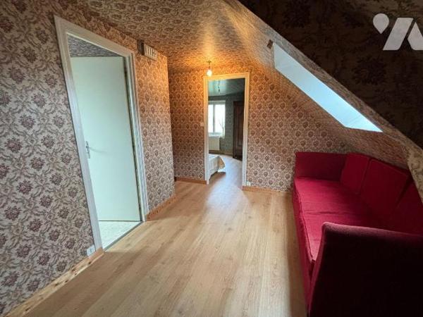 Exclusivité Trente-Cinq Notaires - LOUDEAC Centre - Impasse des Tisserands

Emplacement privi...