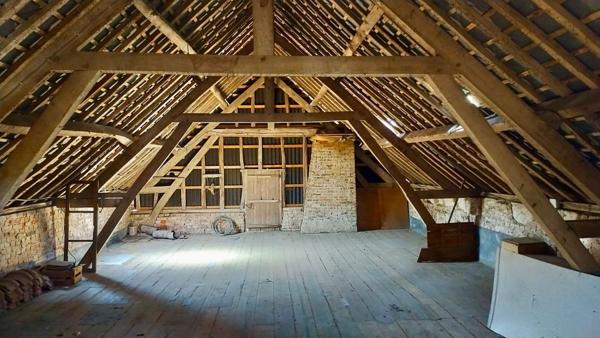 Corps de Ferme à Rénover - Domart-en-Ponthieu