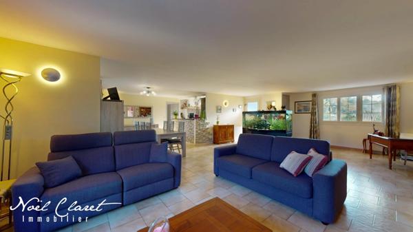 FLAYOSC – Villa de plain-pied 130 m² – Calme, commodités à pied