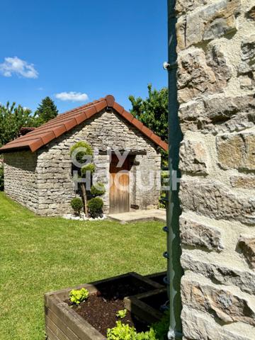 À vendre Maison de charme 170 m² à Pusy-et-Épenoux (proche Vesoul)