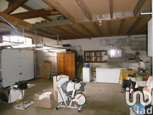 Pavillon 5 pièces de 117 m² à Adriers (86430)