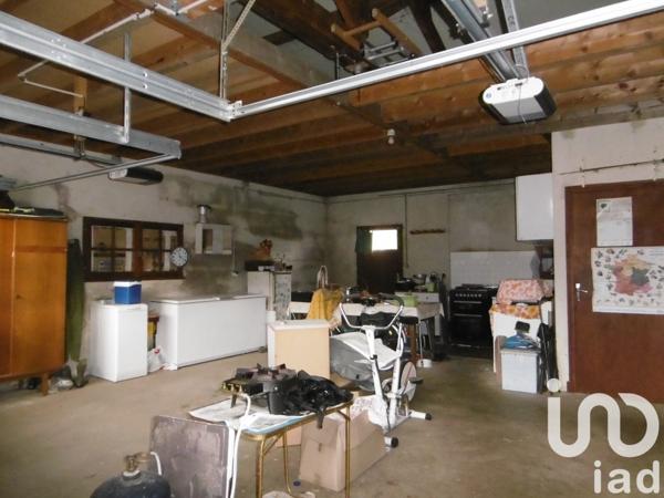 Pavillon 5 pièces de 117 m² à Adriers (86430)