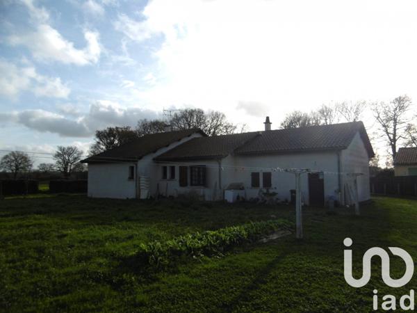 Pavillon 5 pièces de 117 m² à Adriers (86430)