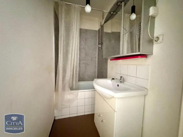 Appartement à louer 1 pièce 23.64m²