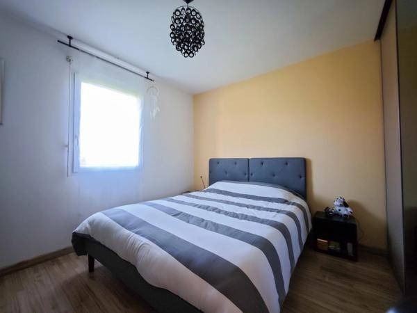 PAVILLON DE PLAIN-PIED SAINT MACAIRE EN MAUGES