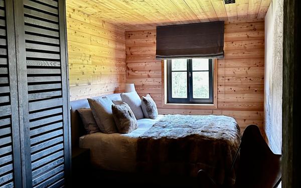 Maison à vendre    8 pièces •  Allos