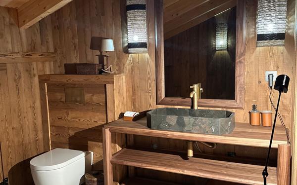 Maison à vendre    8 pièces •  Allos