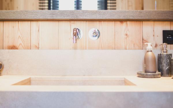 Maison à vendre    8 pièces •  Allos