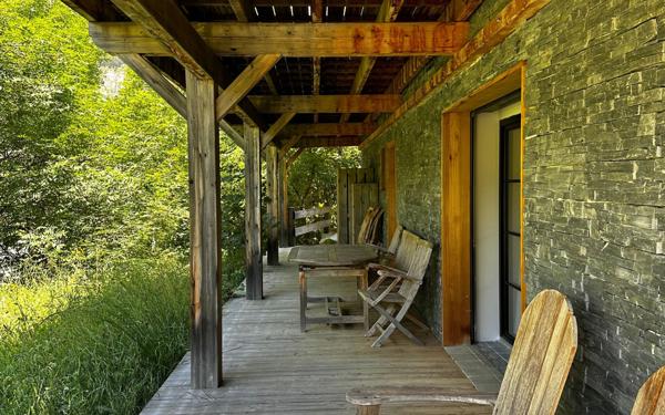 Maison à vendre    8 pièces •  Allos