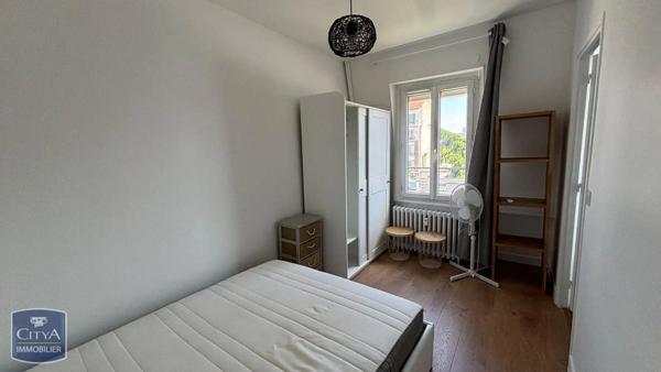 Appartement à louer 2 pièces 40.6m² Asnières-sur-Seine (92600)