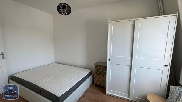 Appartement à louer 2 pièces 40.6m² Asnières-sur-Seine (92600)