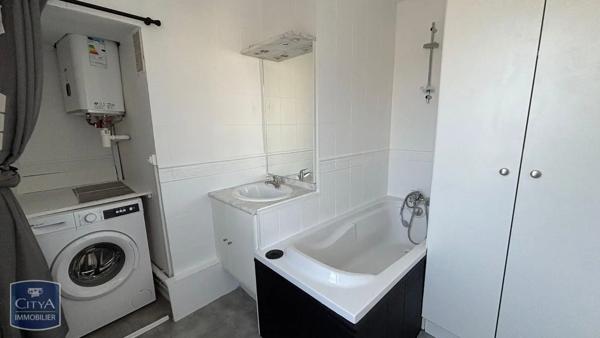 Appartement à louer 2 pièces 40.6m² Asnières-sur-Seine (92600)