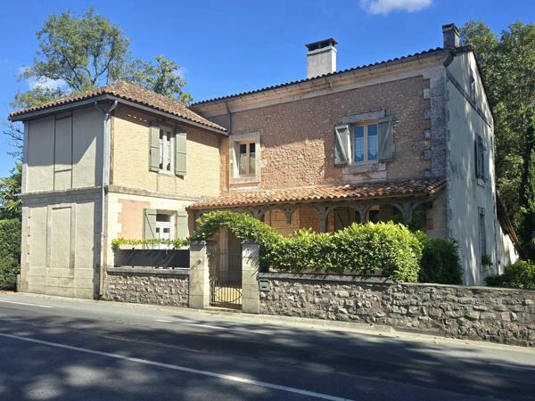 Moulin rénové avec goût et ses jolis volumes