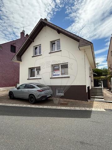 Maison 6 chambre(s) à vendre - Sarreguemines, Moselle - 57