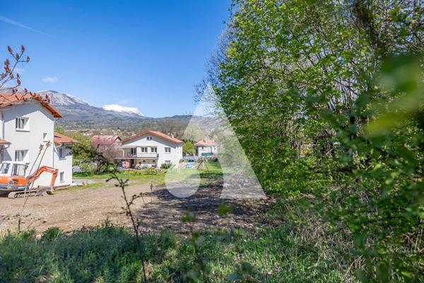 Terrain 1090 m2