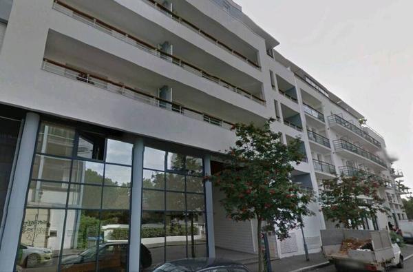 Appartement 2 pièces                                        - 44000 Nantes - Cité des congrès Réf : 11954