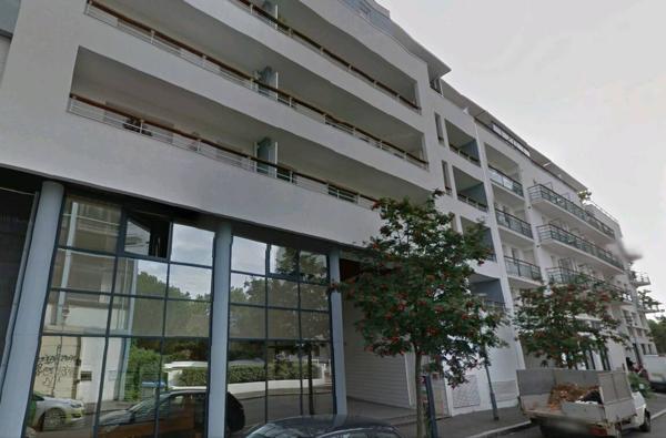 Appartement 2 pièces                                        - 44000 Nantes - Cité des congrès Réf : 11954