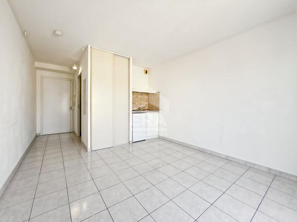 Studio Marseille 1 pièce 19 m2 Saint Pierre 13005