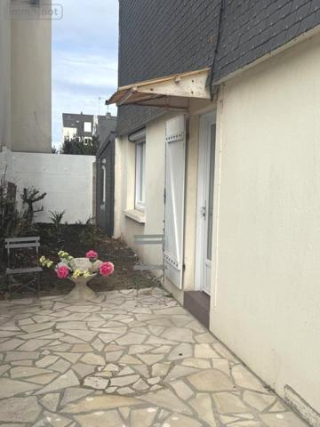 Maison à vendre à Pléneuf-Val-André dans les Côtes-d'Armor (22370), ref : 025/2575   
Val André - proche plage