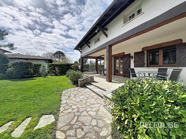 Ref. 3206 : Villa Basco-Landaise avec piscine à Vendre – Gujan Mestras