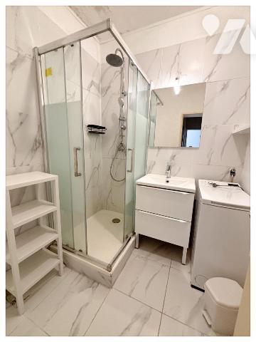 Appartement de type 2 avec ascenceur,  Stationnement sécurisé en sous sol