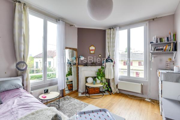 EXCLUSIVITE. Maison de charme en bon etat avec jardin et terrasse