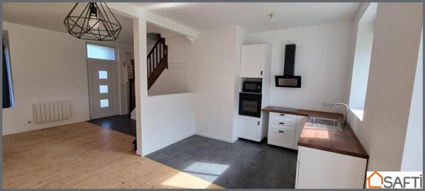 Lanvéoc maison de 85 m², proche du centre bourg.