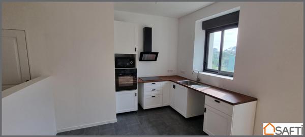 Lanvéoc maison de 85 m², proche du centre bourg.