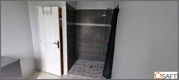 Lanvéoc maison de 85 m², proche du centre bourg.