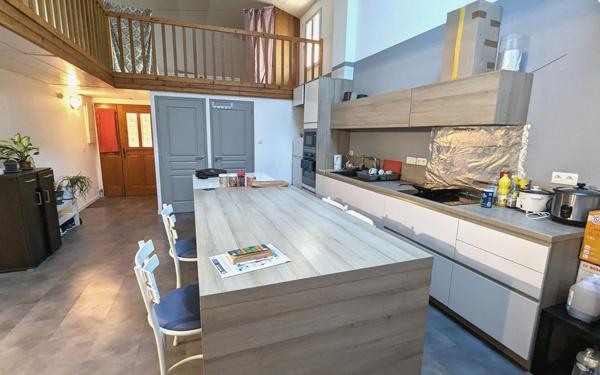 Maison à vendre    8 pièces •  Marennes