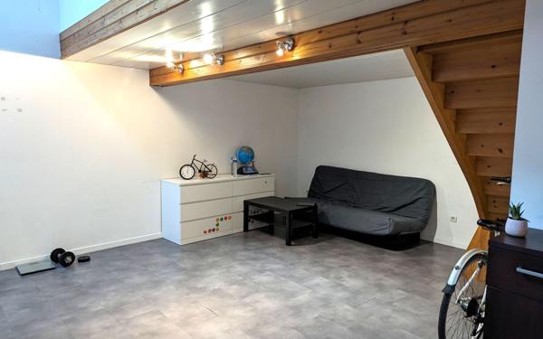 Maison à vendre    8 pièces •  Marennes