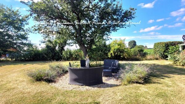 Petit hameau en pierre, 3 maisons indépendantes, entre Eymet et Bergerac
