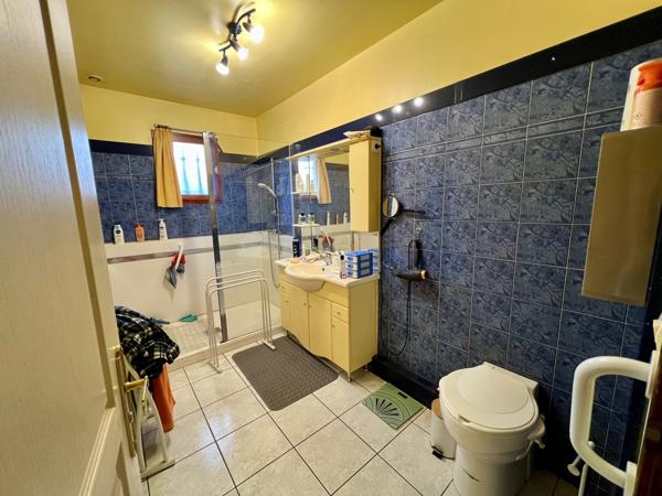 Villa T4 Plein pied, 3 faces 110 m2 et piscine