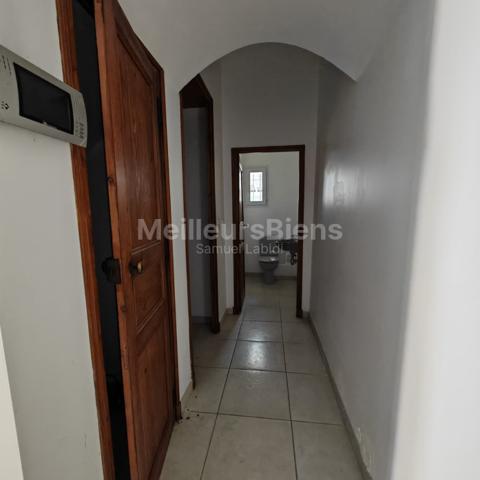 VILLA 220 M² S/TER 6645M²