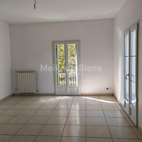 VILLA 220 M² S/TER 6645M²
