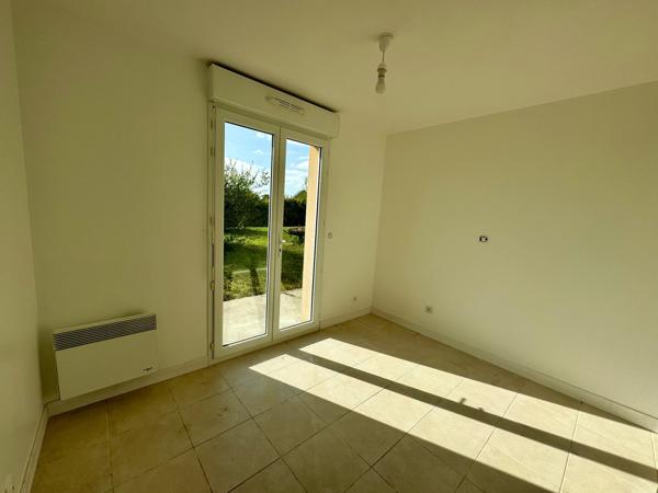 Pavillon de Plain-pied intégral 4 chambres sur terrain de 1120m2