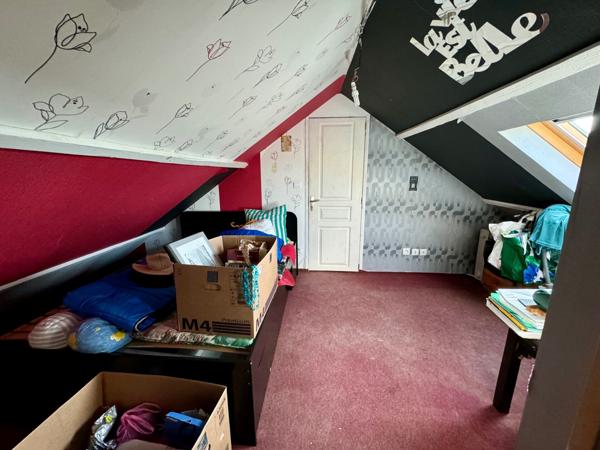 Pavillon de Plain-pied intégral 4 chambres sur terrain de 1120m2