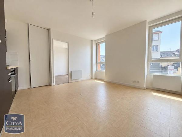 Appartement à louer 2 pièces 30.3m² Le Relecq-Kerhuon (29480)