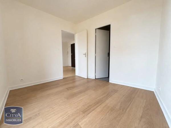 Appartement à louer 2 pièces 30.3m² Le Relecq-Kerhuon (29480)
