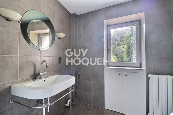 Appartement à louer de 3 pièces de 109.57 m²